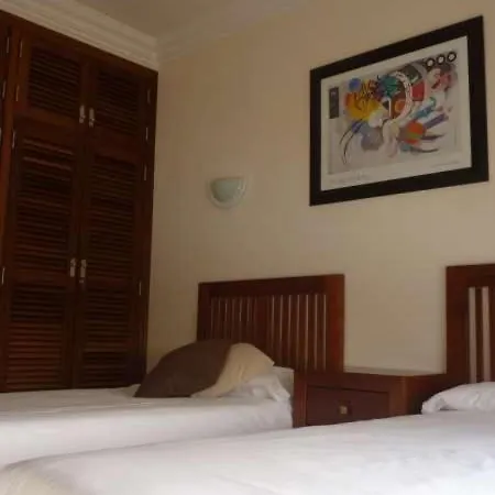 Playa Blanca Sleeps 6 Wifi Apartamento *